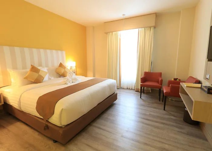 Hotel Midtown 4*