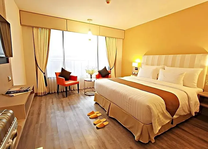 Hotel Midtown 4*