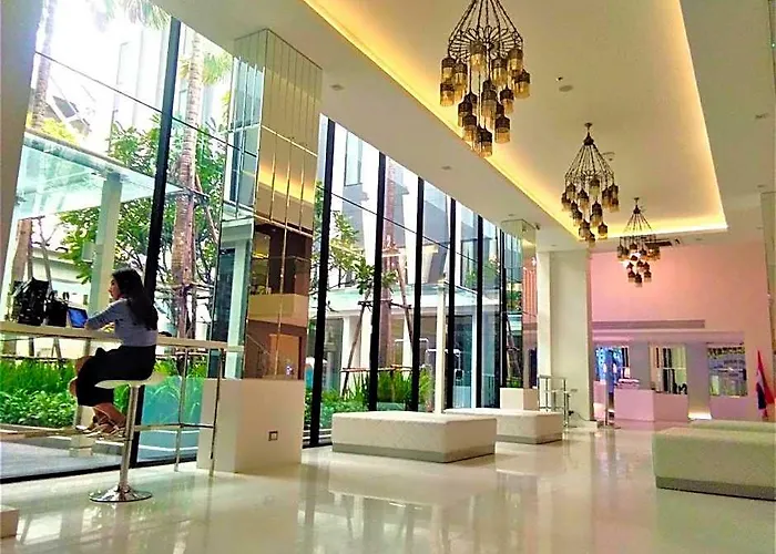 Hotel Midtown 4*