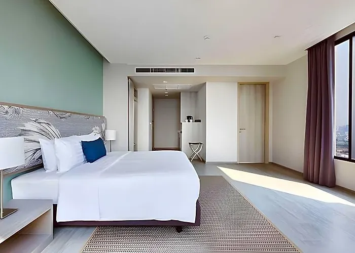 Midtown 4*