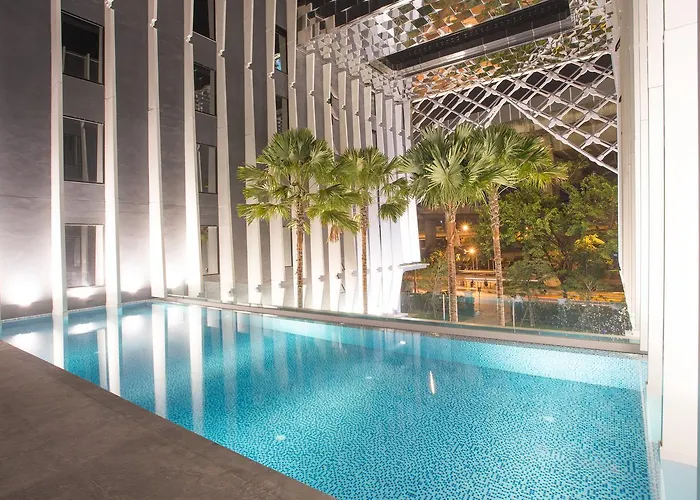 Midtown Hotel 4*