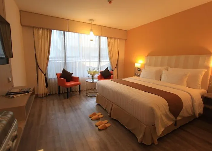 Midtown Hotel